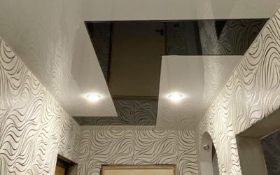 Черно-белый натяжной потолок с точечными светильниками 2