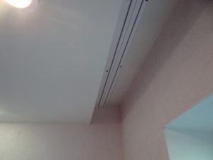 Ниша под карниз в натяжном потолке