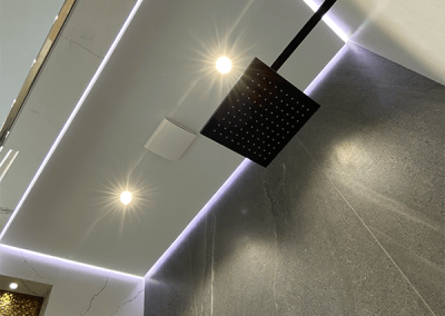 ТОП 7 видов освещений на натяжном потолке в 2024 году - 57