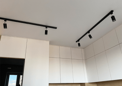 ТОП 7 видов освещений на натяжном потолке в 2024 году - 63