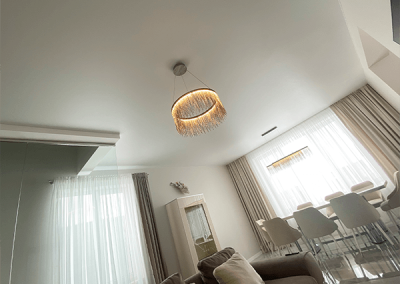 Люстра для натяжного потолка