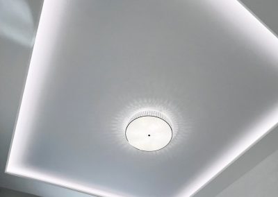 Двухуровневый натяжной потолок