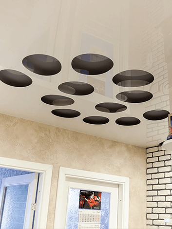 Резной (перфорированный) натяжной потолок в детскую